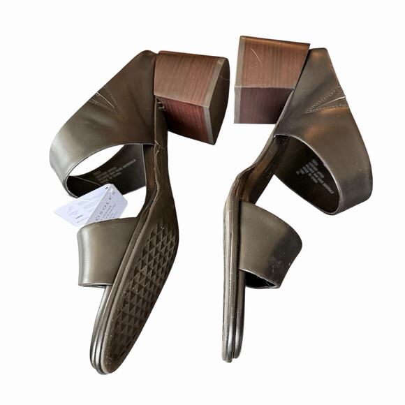 Aerosoles 10 Nika Comfort Sandals Slip On Block Thick Heel Black Leather - Picture 3 of 10